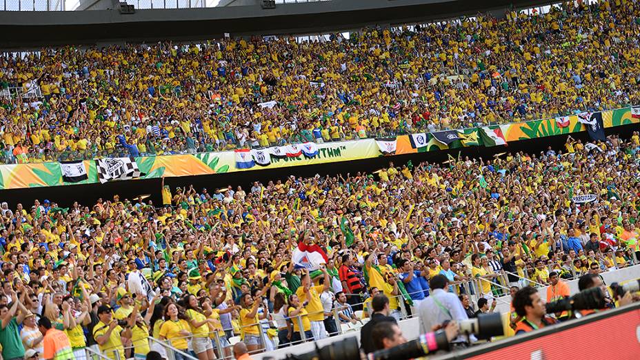 Brasil vence o México pela segunda rodada da Copa das Confederações no Castelão, em Fortaleza