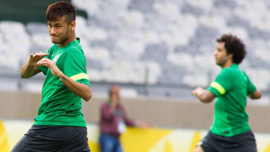 Treino da seleção brasileira em Belo Horizonte, antes da semifinal contra o Uruguai, pela Copa das Confederações