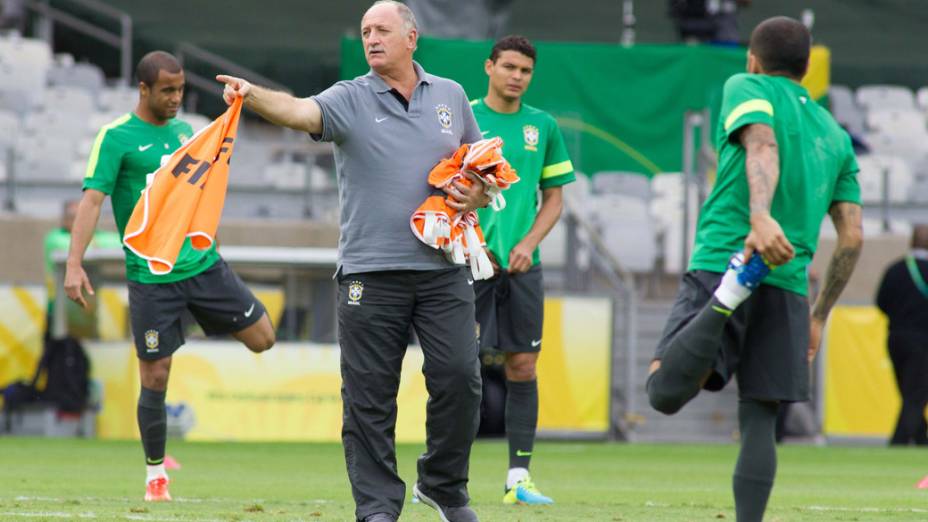 Treino da seleção brasileira em Belo Horizonte, antes da semifinal contra o Uruguai, pela Copa das Confederações