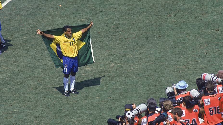 Romário comemora a conquista da Copa de 1994