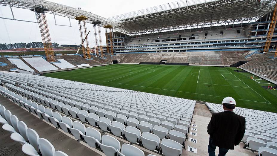 Obras do Itaquerão em estágio avançado. O futuro estádio do Corinthians no bairro de Itaquera, na zona leste de São Paulo será o palco do jogo de abertura da Copa do Mundo 2014