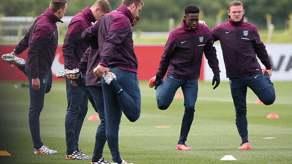 Seleção inglesa durante preparação para a Copa do Mundo no centro de treinamento St Georges Park, em Burton-upon-Trent