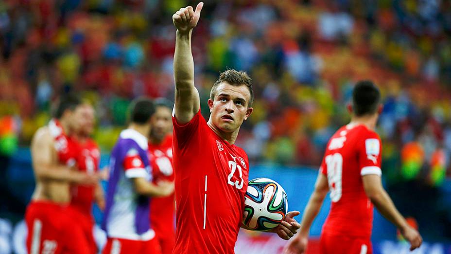 Xherdan Shaqiri marcou todos os gols da vitória por 3 a 0 da Suíça sobre Honduras, na Arena Amazônia, em Manaus