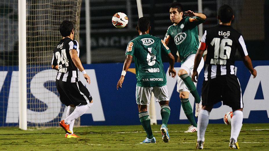 Palmeiras vence o Libertad e garante vaga para a próxima fase da Copa Libertadores