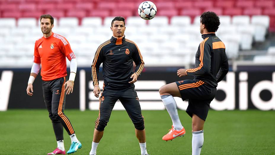 Cristiano Ronaldo durante sessão de treinos antes da final contra o Atlético de Madri, no estádio da Luz em Lisboa