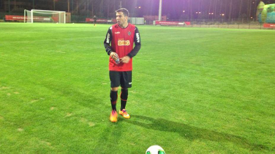 Atlético-MG realiza primeiro treino para Mundial de Clubes da Fifa 2013 no campo anexo do Le Gand Stade de Marrakech, no Marrocos