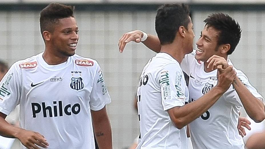 Jogador Cícero do Santos, comemora gol contra o Palmeiras, pelas quartas de final do Campeonato Paulista