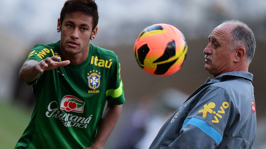 Neymar durante treino da seleção brasileira no estádio do Mineirão antes do amistoso contra o Chile