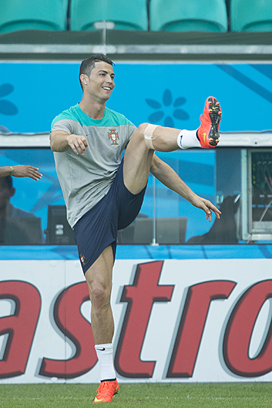 Cristiano Ronaldo durante treino da seleção de Portugal, na Arena Fonte Nova - (15/06/2014)