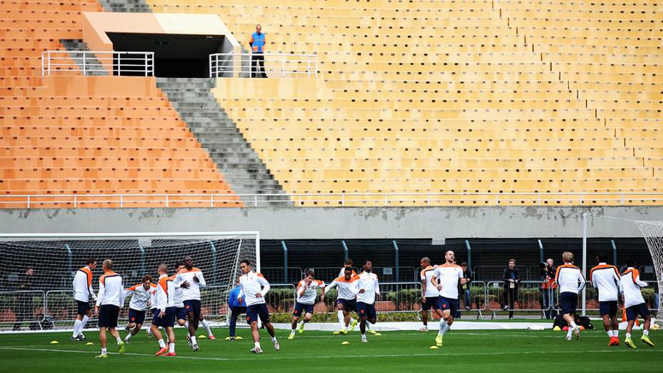 Treino da seleção holandesa no Pacaembu, em São Paulo