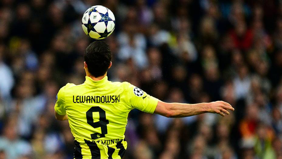 Robert Lewandowski durante segunda partida entre Real Madrid e Borussia
