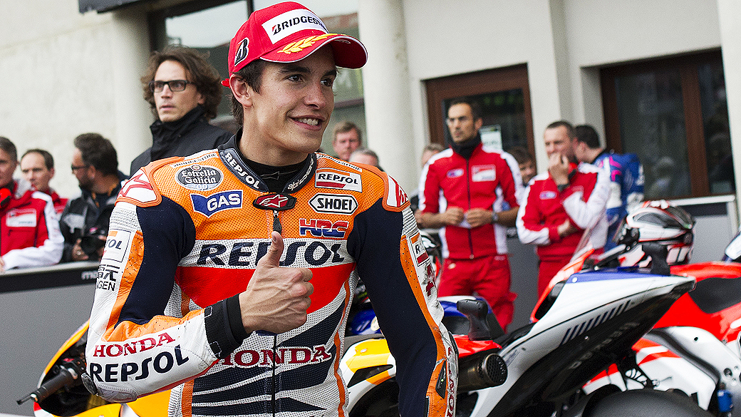 Espanhol Marc Marquez conquista a pole position durante o Grande Prêmio da França, em Le Mans