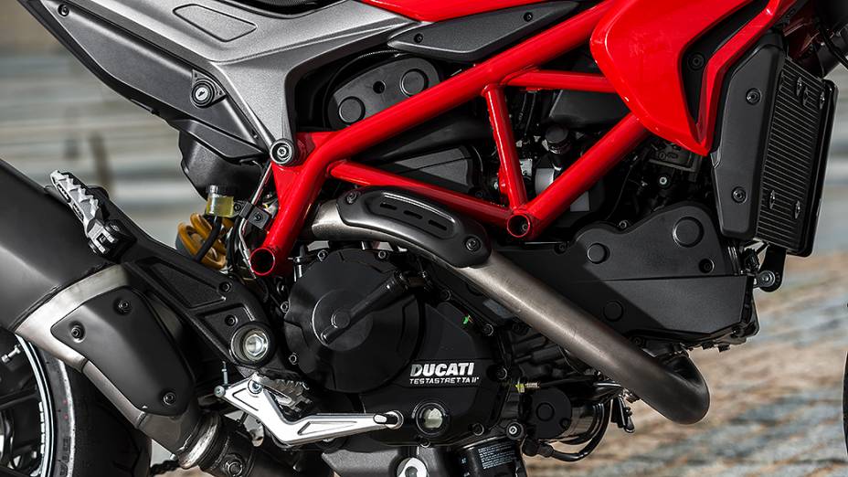 Ducati Hypermotard chega ao Brasil em três versões