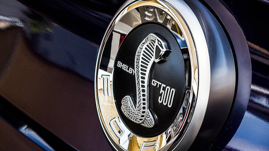 Tampa do porta-malas do Shelby GT 500 2013
