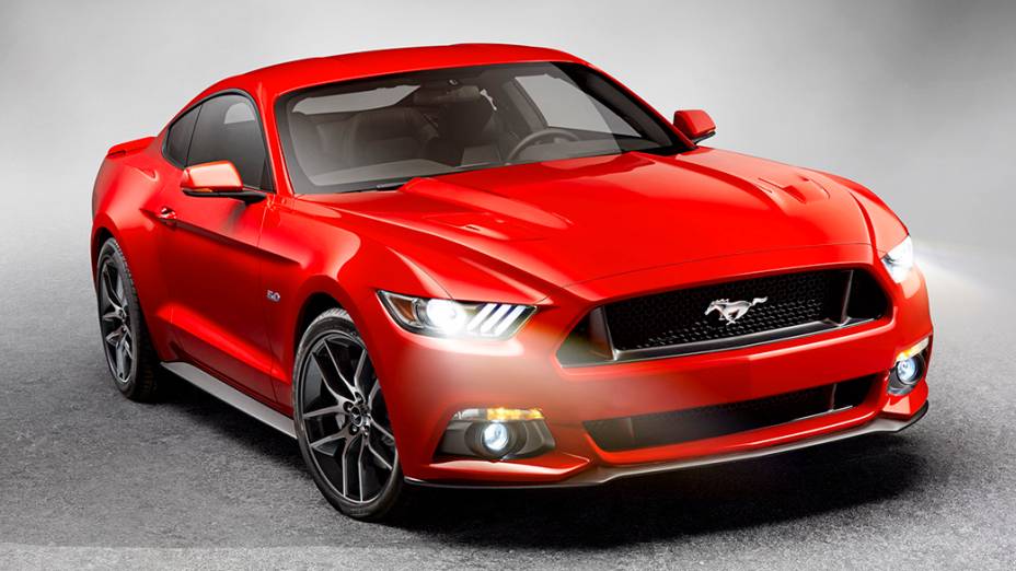 Mustang 2015 com motor V8 de 5.0 litros vai gerar 441 cv