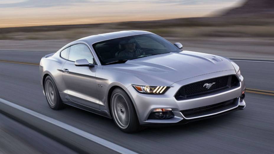 Mustang 2015 com motor V8 de 5.0 litros vai gerar 441 cv