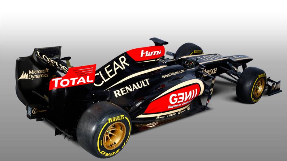 Lotus apresenta novo carro 2013