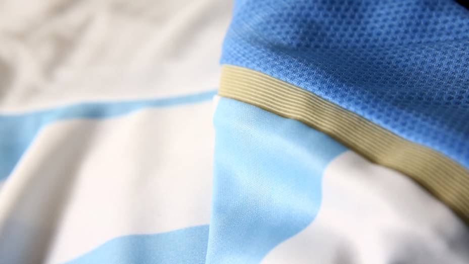 Novo uniforme da Argentina para a Copa do Mundo 2014