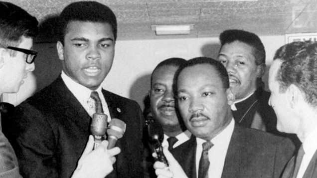 Dois ícones: Muhammad Ali e Martin Luther King