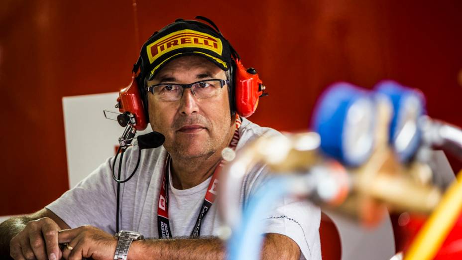 Movimentação nos boxes durante a Corrida do Milhão da Stock Car, no Autódromo de Interlagos