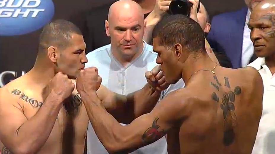 Encarada entre Velasquez e Pezão durante a pesagem do UFC 160