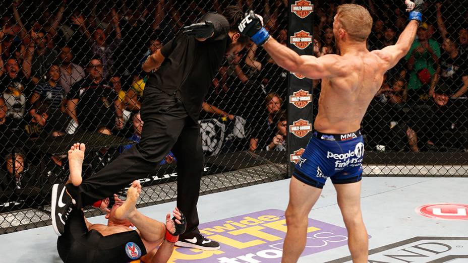 UFC 173 - A vitória do americano TJ Dillashaw sobre Renan Barão veio com um nocaute no quinto round