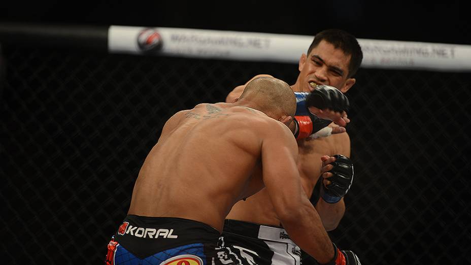 UFC Fight Night, em Barueri: Chris Cariaso vence Iliarde Santos