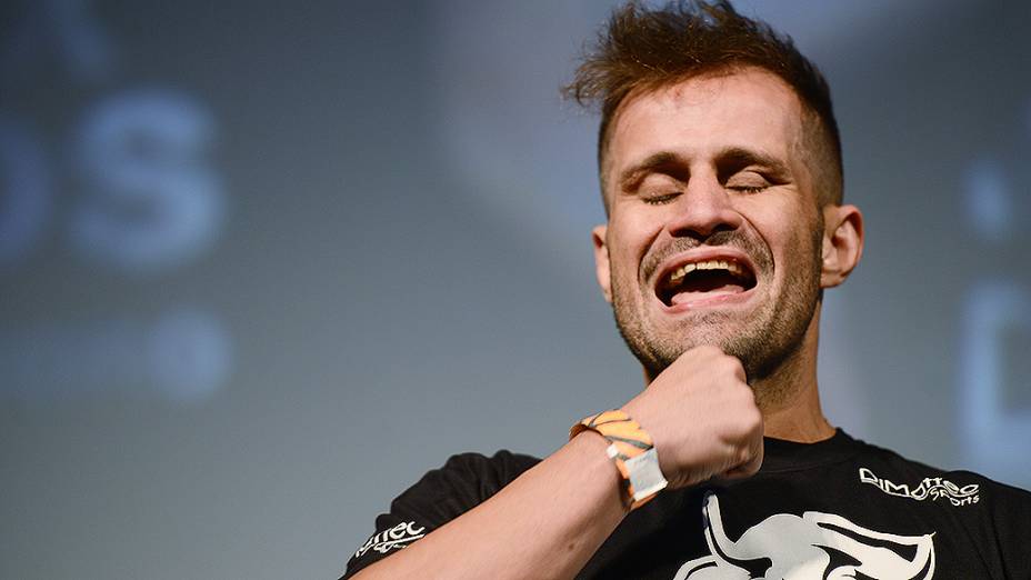 Fabio Maldonado durante a pesagem do UFC em Barueri