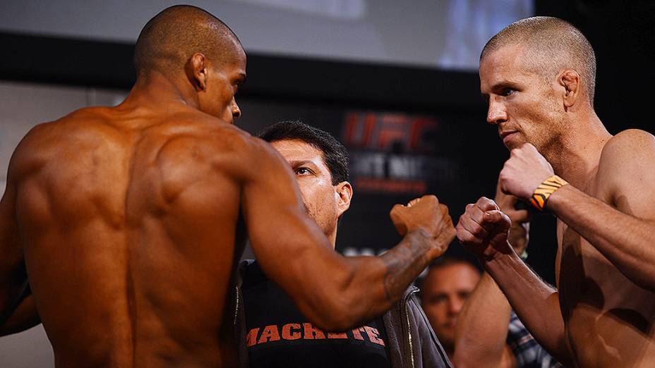 A pesagem do UFC em Barueri: Alan Patrick x Garett Whiteley