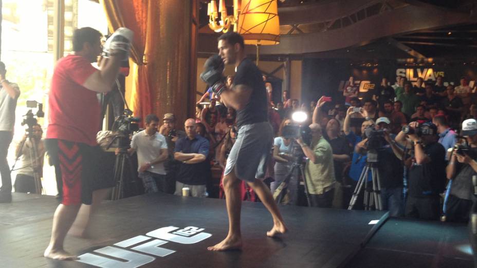 Chris Weidman durante treino em Las Vegas