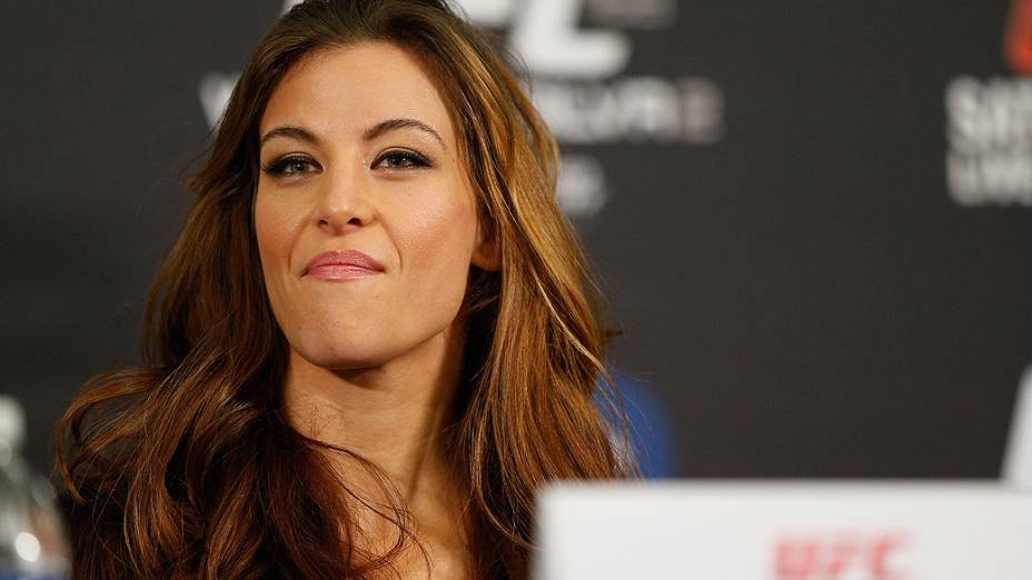 Miesha Tate durante entrevista coletiva do UFC 168 em Las Vegas