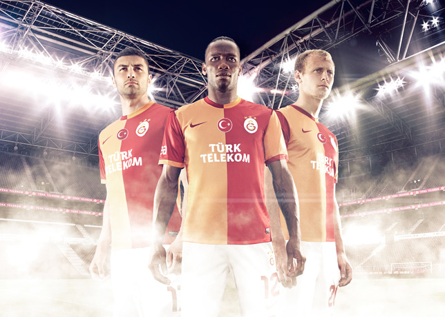 Nike apresenta novo uniforme do Galatasaray