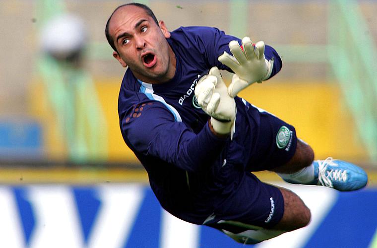 O goleiro do Palmeiras, Marcos, ficou afastado por quase um ano por causa de duas fraturas consecutivas no braço.