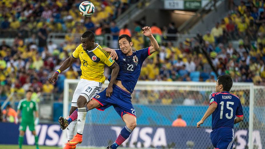 Lance no jogo entre Japão e Colômbia na Arena Pantanal, em Cuiabá