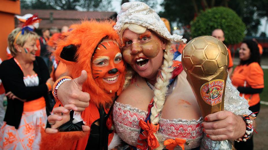 Torcedores da Holanda chegam no Itaquerão para o jogo contra o Chile, em São Paulo