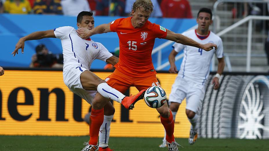 Lance no jogo entre Holanda e Chile no Itaquerão, em São Paulo