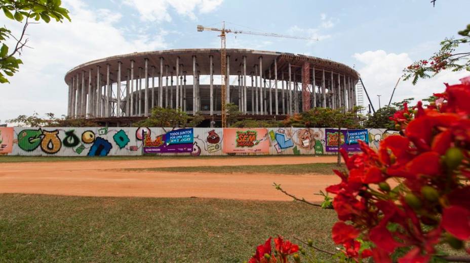 Obras do Estádio Nacional de Brasília no fim de outubro de 2012