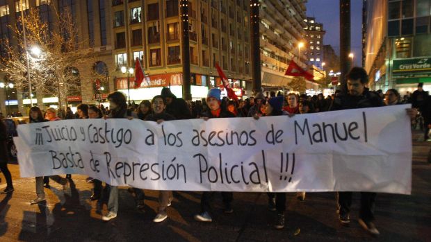 Estudantes exigem investigação sobre morte de Manuel