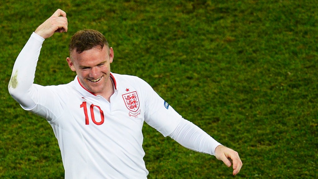 Wayne Rooney comemora gol sobre a seleção ucraniana durante partida válida pela 3ª rodada Eurocopa