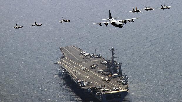 Exercícios militares dos EUA e Coreia do Sul no Mar Amarelo