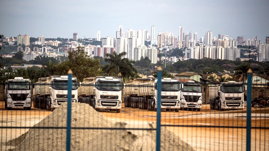 Expedição Veja passa por Goiânia, rumo à Brasília