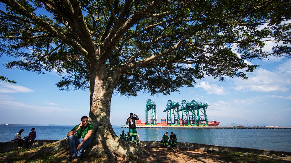 Expedição Veja pelo Brasil chega na cidade de Joinville. Na foto cenas do Porto Itapoá