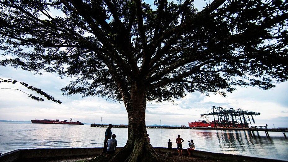 Expedição Veja pelo Brasil chega na cidade de Joinville. Na foto cenas do Porto Itapoá