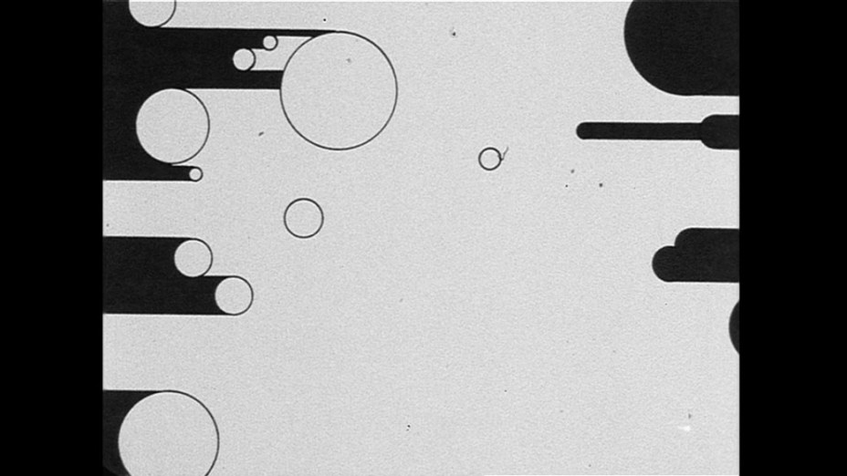 Frame da obra Schwarz:Weiss/Weiss:Schwarz (Preto:Branco/Branco:Preto), de Kurt Kranz