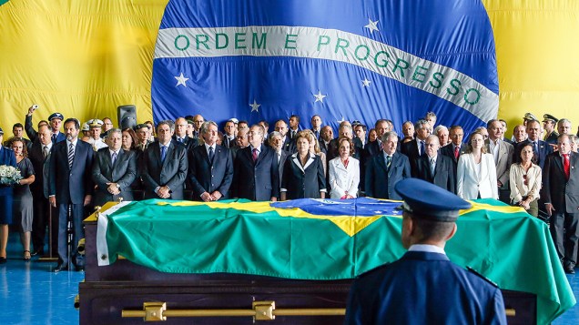 Cerimônia de chegada a Brasília dos restos mortais do Presidente João Goulart