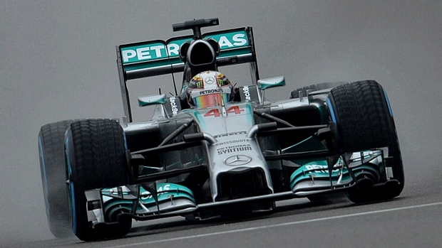 Lewis Hamilton durante o Grande Prêmio da China de Fórmula 1