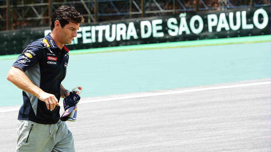 Mark Webber chega ao circuito de Interlagos, em São Paulo