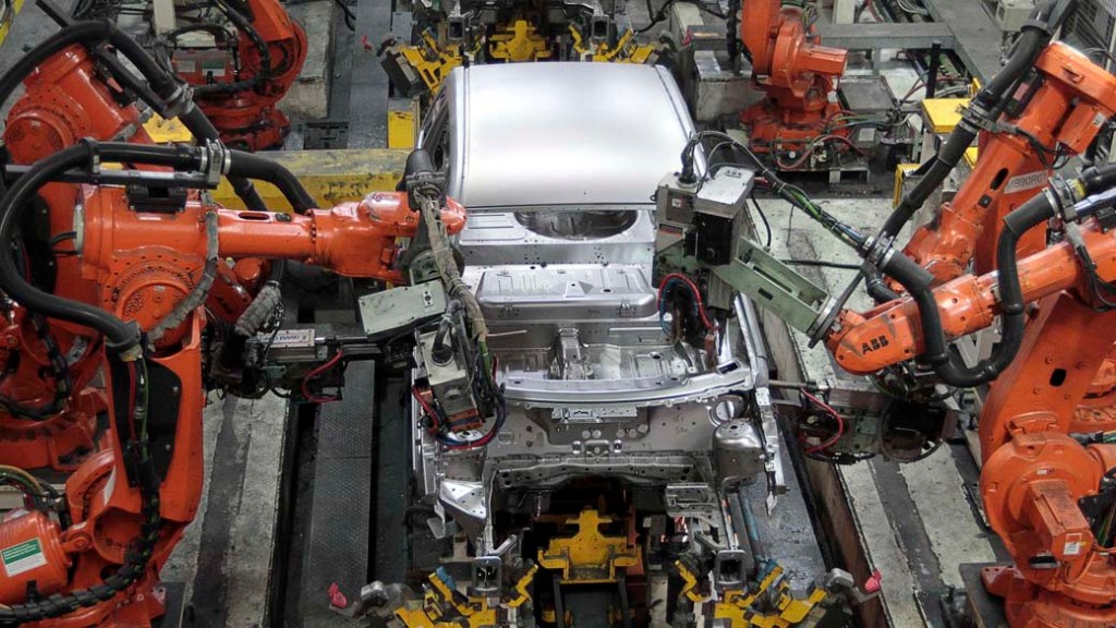 Carros: produção de veículos automotores e autopeças recuou 3,2% em janeiro
