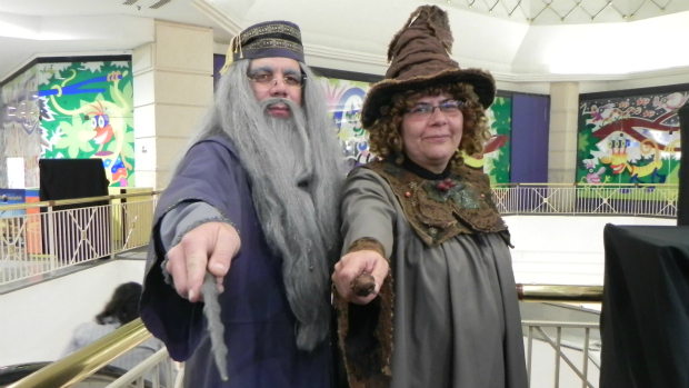 Avelino e Denise Ferro acompanham os livros e filmes de Harry Potter desde 2004