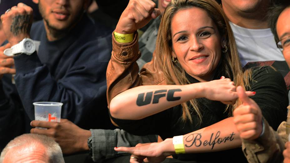 Fãs de Vitor Belfort no UFC Jaraguá do Sul, norte de Santa Catarina